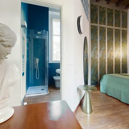 Classy - Porta Venezia, Duomo, Montenapoleone Apartment Milan